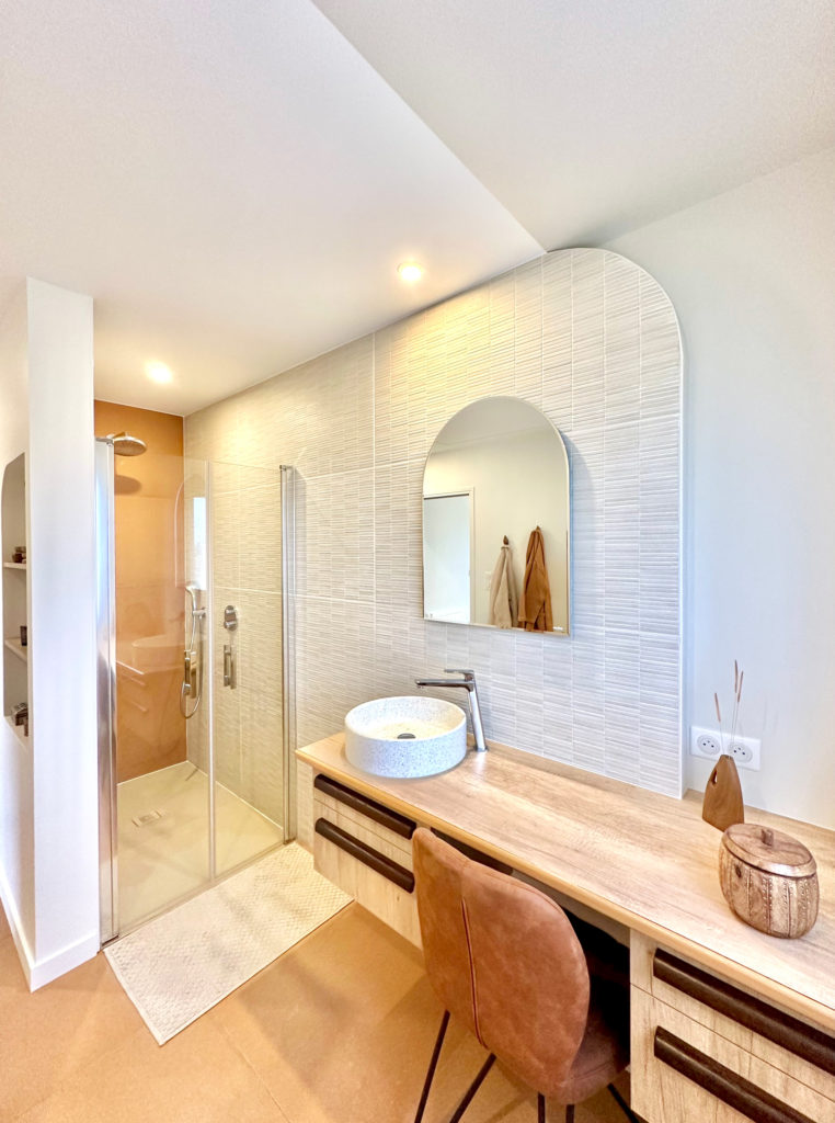 Salle de douche optimisée